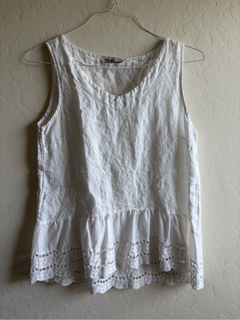 White Linen Eyelet Hem Sleeveless Tank Top